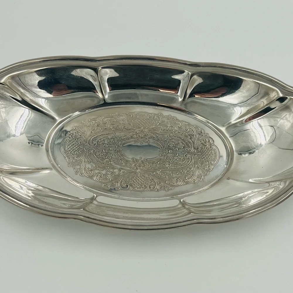 Vintage National Silver Co N.S.Co Silver on Copper Oval Bread Bowl Dish